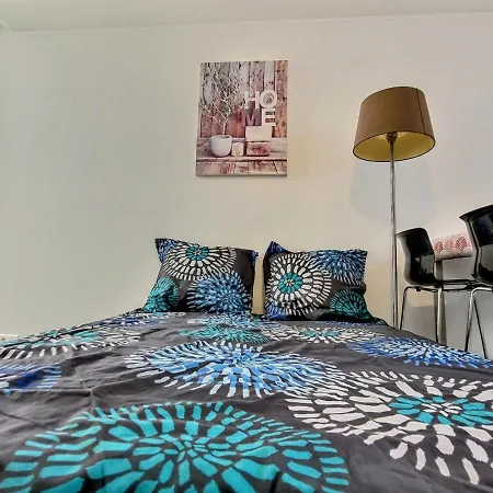 Superbe Type 2 - Cosy Et Chaleureux דירה בוגונה