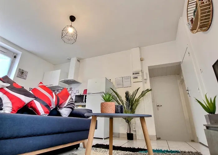 Superbe Type 2 - Cosy Et Chaleureux * Bouguenais